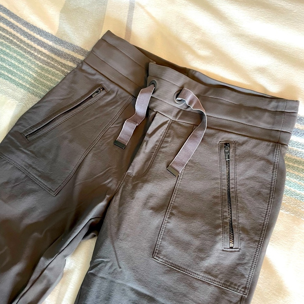 Athleta Cargo Pant